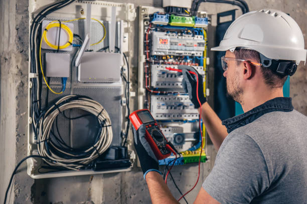 Best Circuit Breaker Repair  in Felida, WA