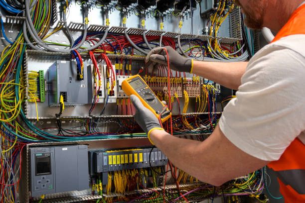 Best Emergency Electrical Repair  in Felida, WA